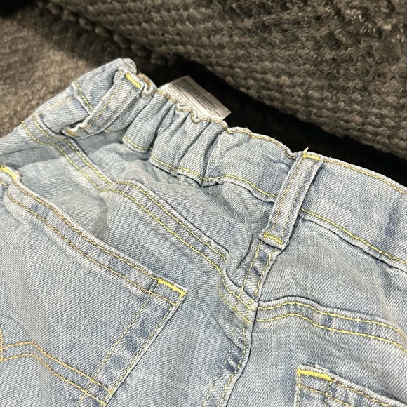 Levi Strauss boy’s jeans.  Size 16. - Picture 5 of 5